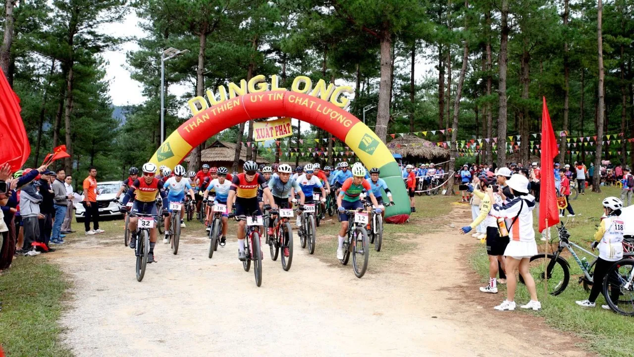 Giải đua xe đạp địa hình Mùa vàng Tam Than