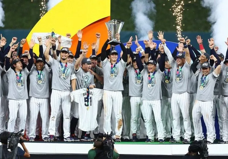 giải bóng chày cổ điển thế giới